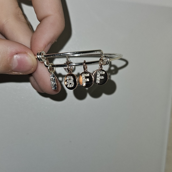 Bracelet set - Picture 3 of 3